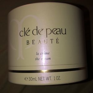 Cle de Peau La Creme-Facial Cream